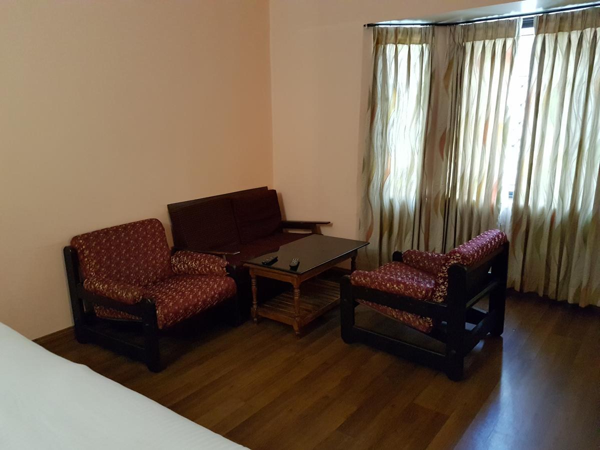 Hotel Blue Bird Ooty Exterior foto